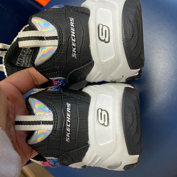 Skechers White and Multicolor Women Athletic Shoes Size 7 US - EUC!! - Picture 7 of 10